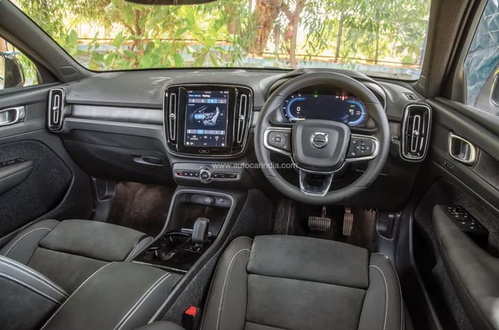 Volvo XC40 Recharge interior
