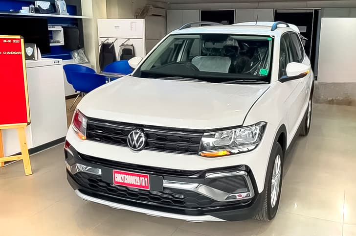 Volkswagen Taigun showroom