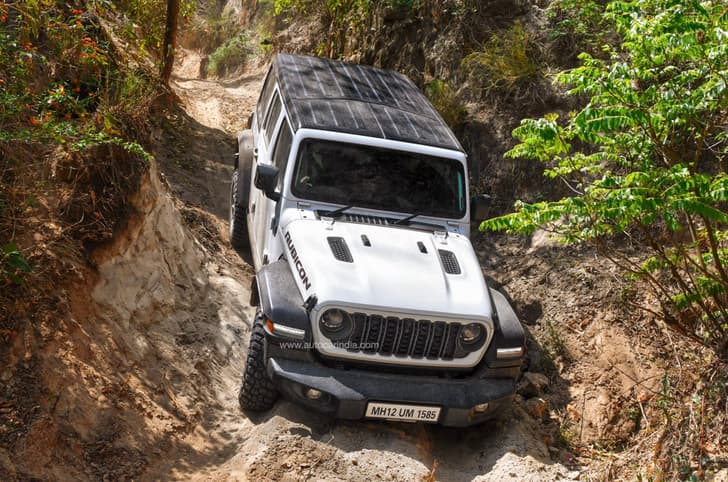 Jeep Wrangler off-road 