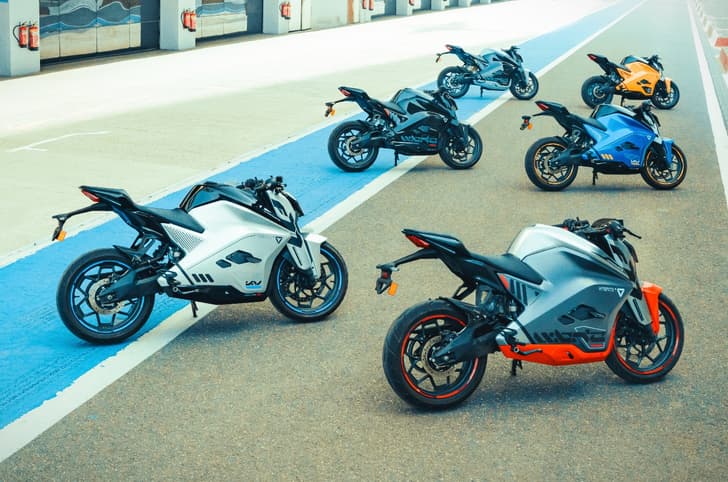 Ultraviolette F77, F77 Mach 2, export plans, range.