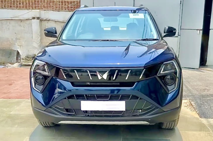 Mahindra XUV 3XO