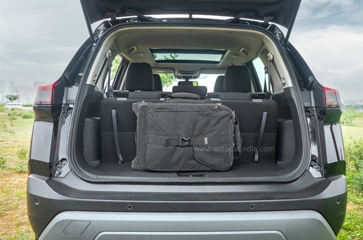 Nissan X-Trail boot Nissan X-Trail boot