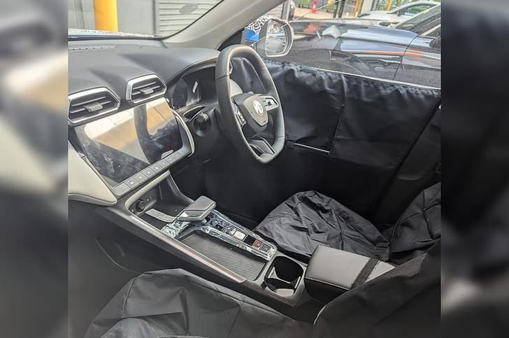 next-gen MG ZS interior spied next-gen MG ZS interior spied