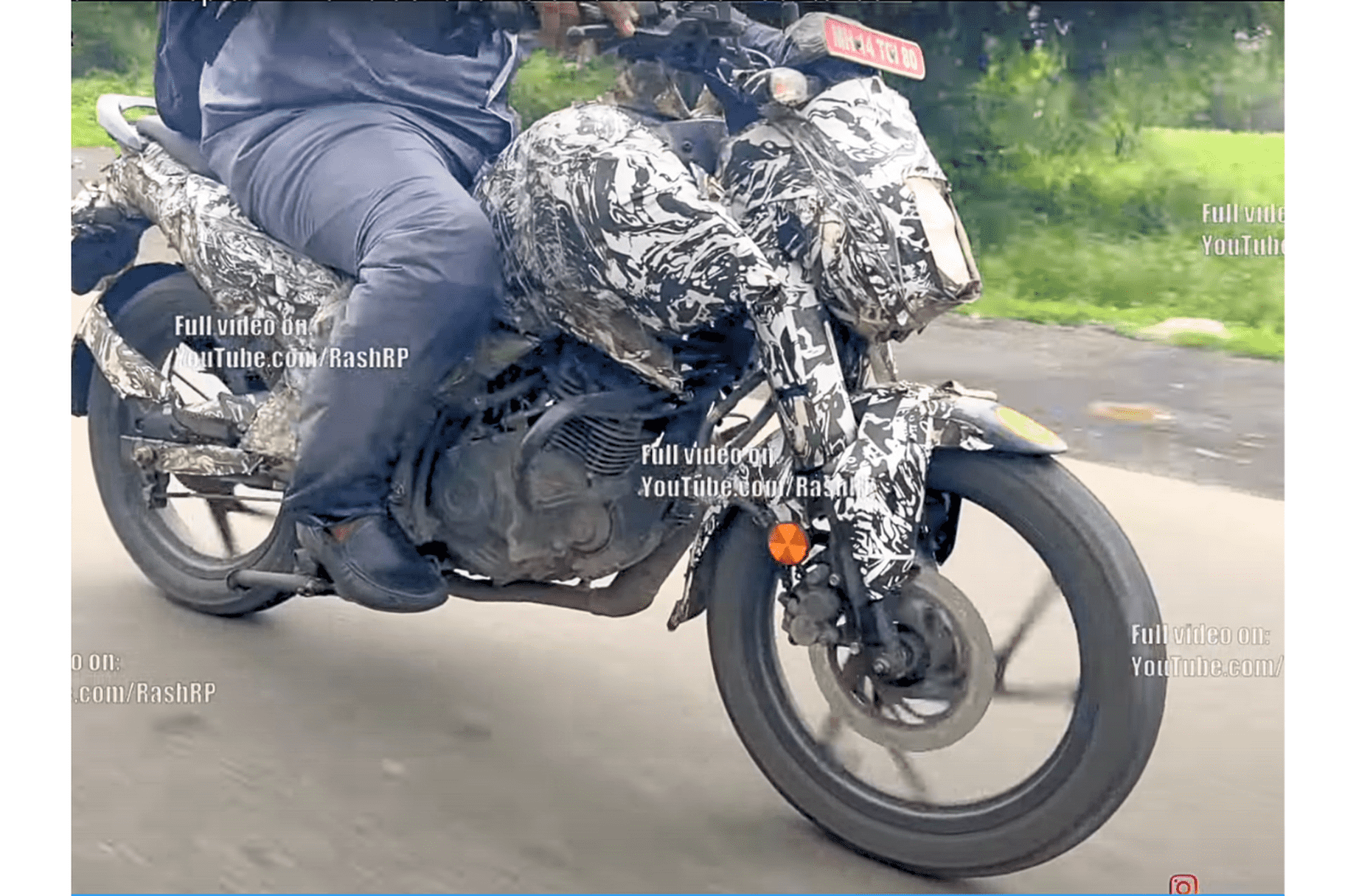 Bajaj Pulsar, spy shot.