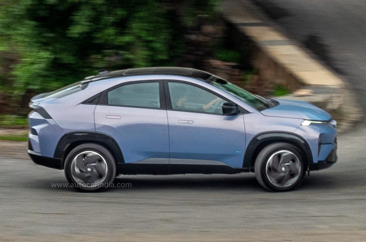 3 reasons to buy the Tata Curvv EV and 2 reasons not to