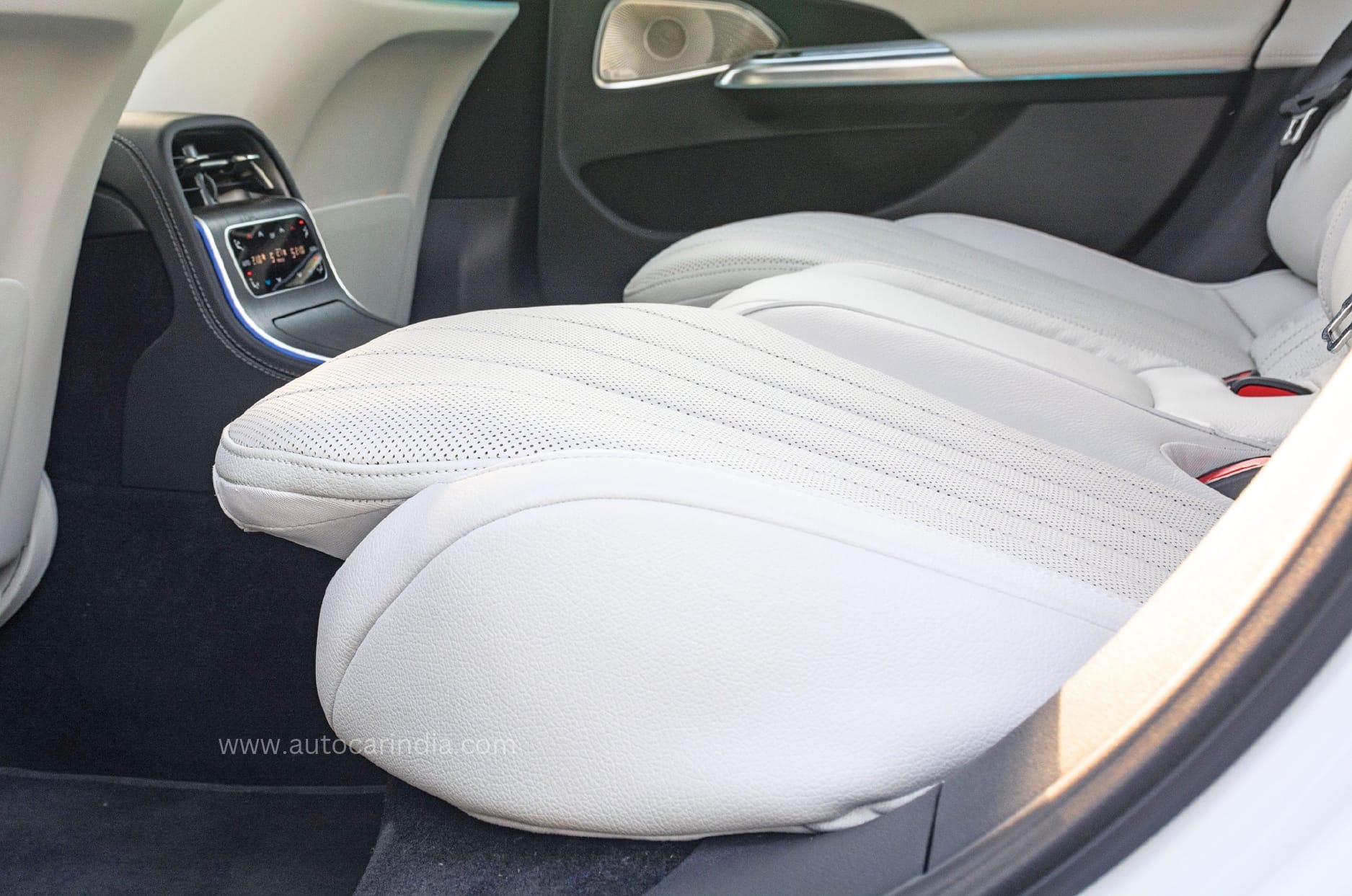 Mercedes E-Class long wheelbase rear seats