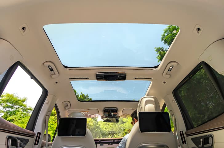 Mercedes EQS SUV review sunroof Mercedes EQS SUV review sunroof
