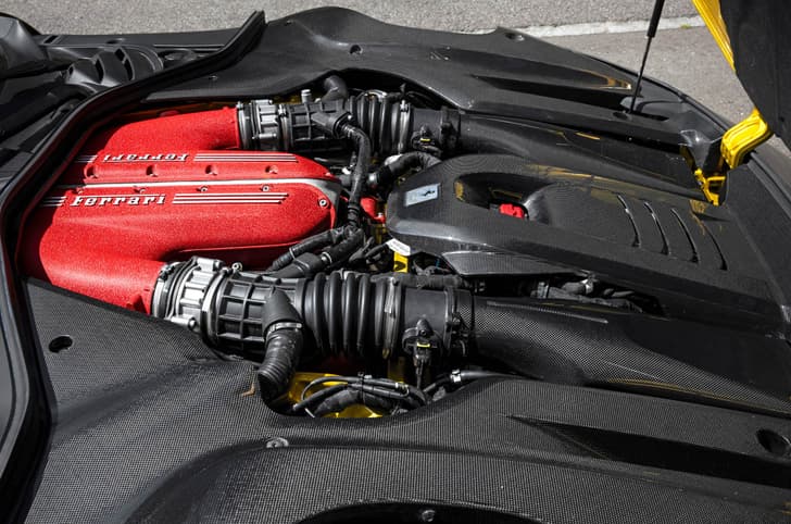 Ferrari 12Cilindri review engine Ferrari 12Cilindri review engine