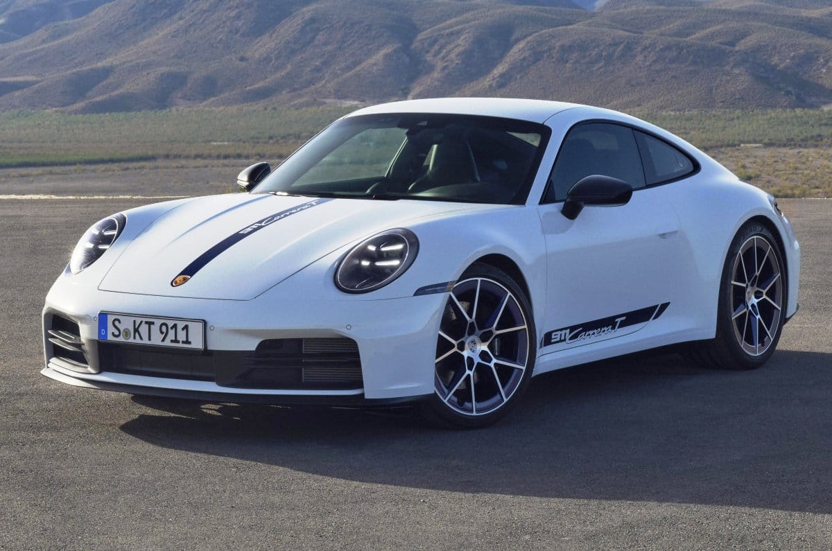 Porsche 911 Carrera T facelift, coupe, cabriolet, manual gearbox
