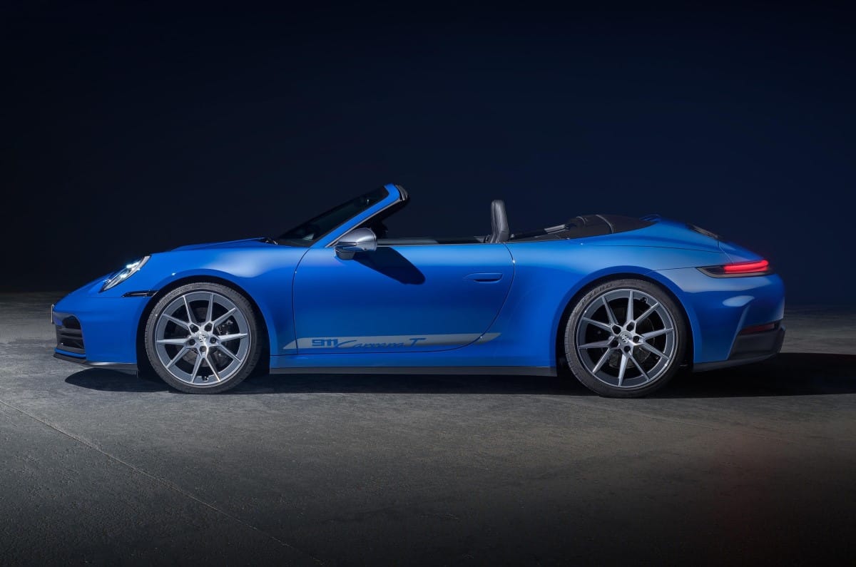 Porsche 911 Carrera T facelift, coupe, cabriolet, manual gearbox