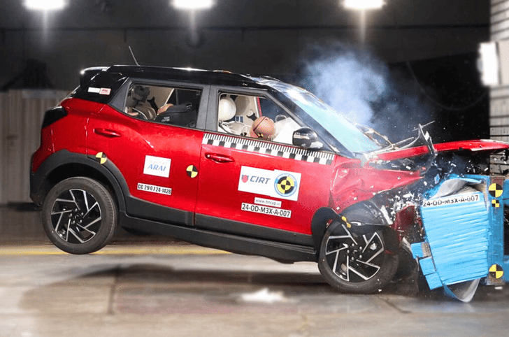 Mahindra XUV 3XO Bharat NCAP frontal crash test Mahindra XUV 3XO Bharat NCAP frontal crash test