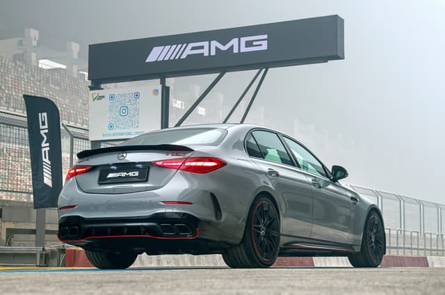Mercedes AMG C 63 S E Performance 4Matic+ track drive: Plug and Play