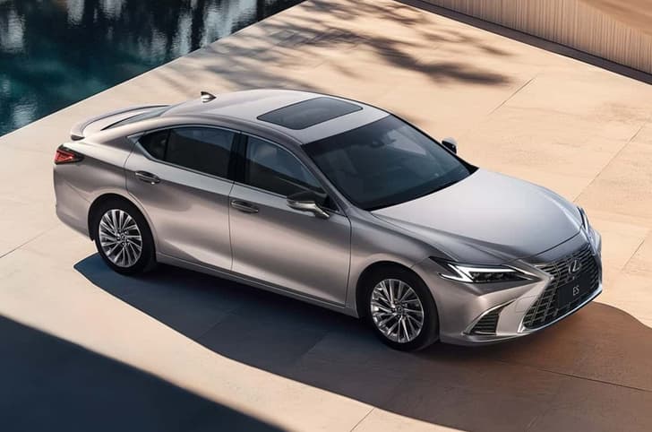 Lexus ES facelift front Lexus ES facelift front