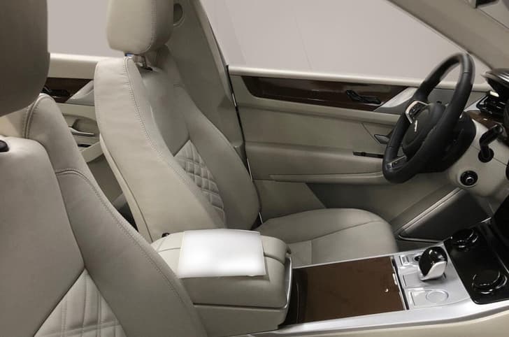 Jaguar F-Pace front seats
