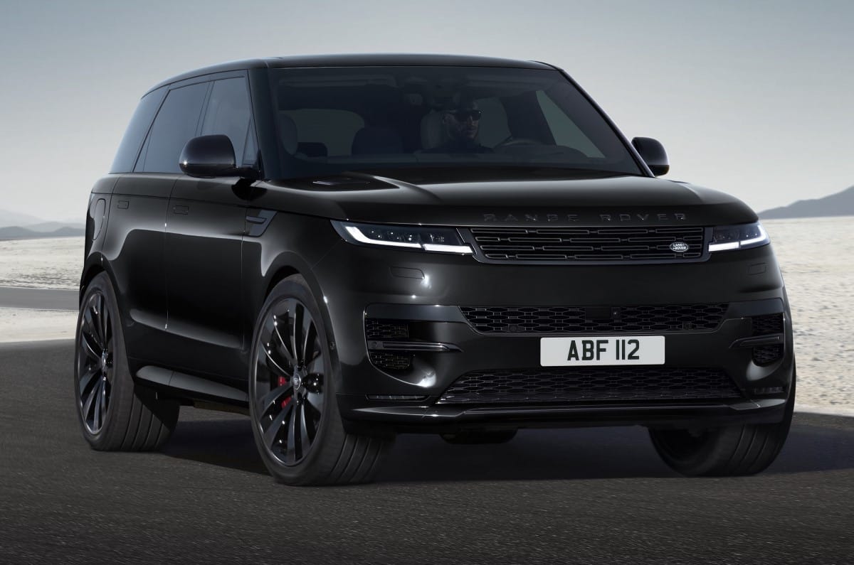 Range Rover S Price Range Rover Sport price in India 2025, Dynamic HSE variant, locally ...