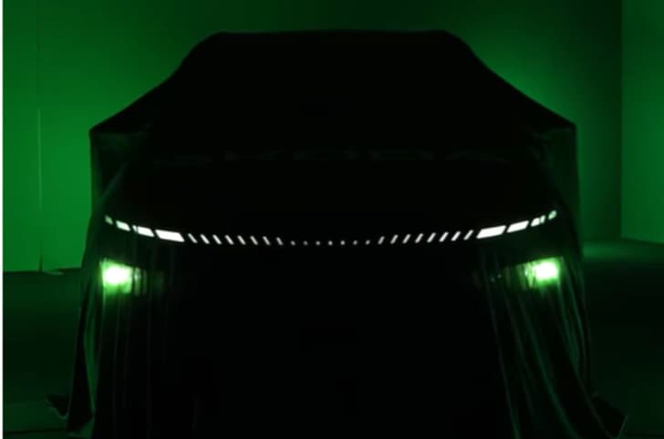 Skoda Enyaq facelift teaser Skoda Enyaq facelift teaser