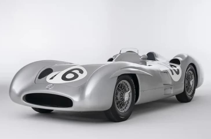 Most_expensive_F1_car_Mercedes_W196_R_exterior