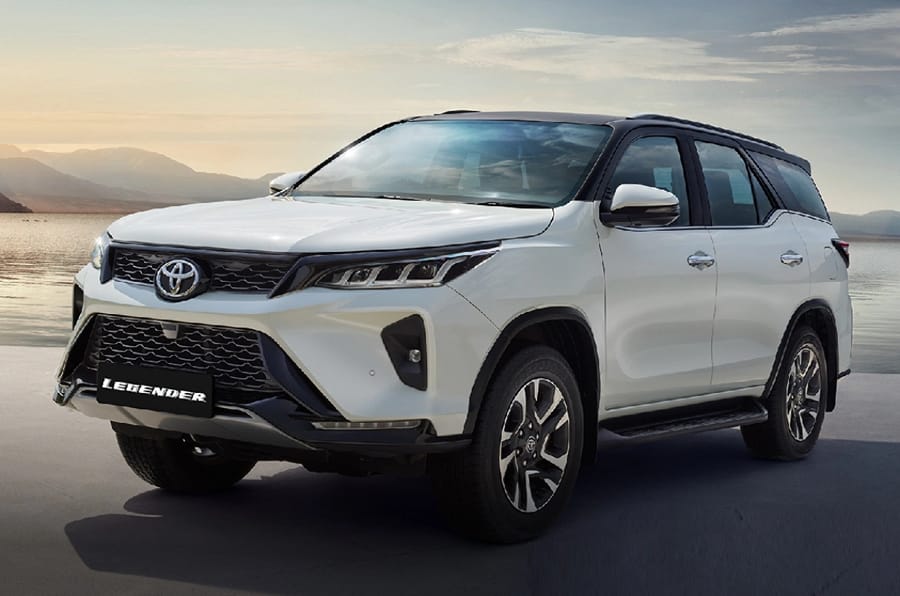 Toyota Fortuner car rental in Bangalore