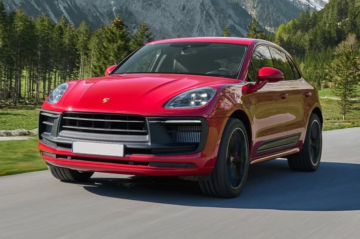 New Porsche petrol and hybrid SUV in the works
