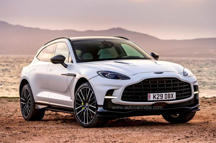 aston martin dbx 707