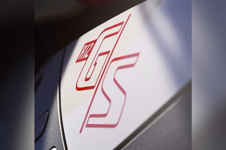 BMW R 12 GS teased BMW R 12 GS teased