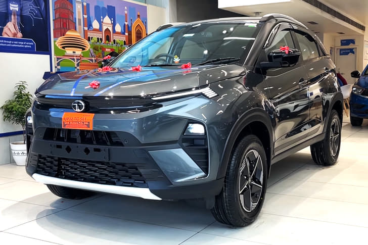 tata nexon tata nexon showroom