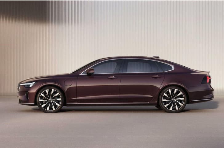 2025 Volvo S90 side profile 2025 Volvo S90 side profile