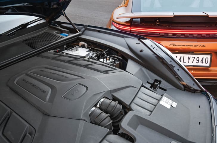 Porsche Cayenne GTS and Panamera GTS V8 engine
