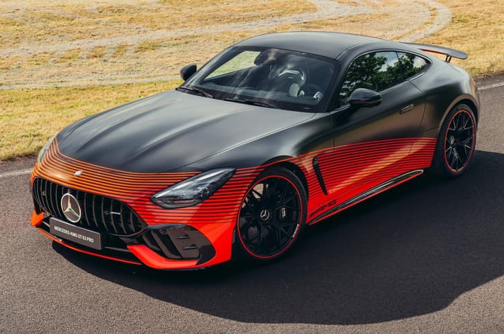 Mercedes-AMG GT 63 Pro front static