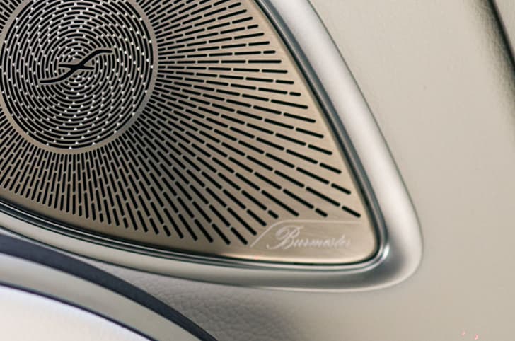 Mercedes EQS SUV 450 sound system