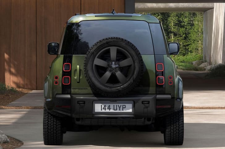 2025 Land Rover Defender rear 2025 Land Rover Defender rear
