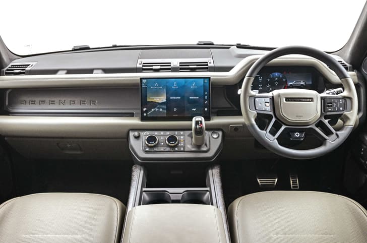 Defender Octa interior and dashboard Defender Octa interior and dashboard