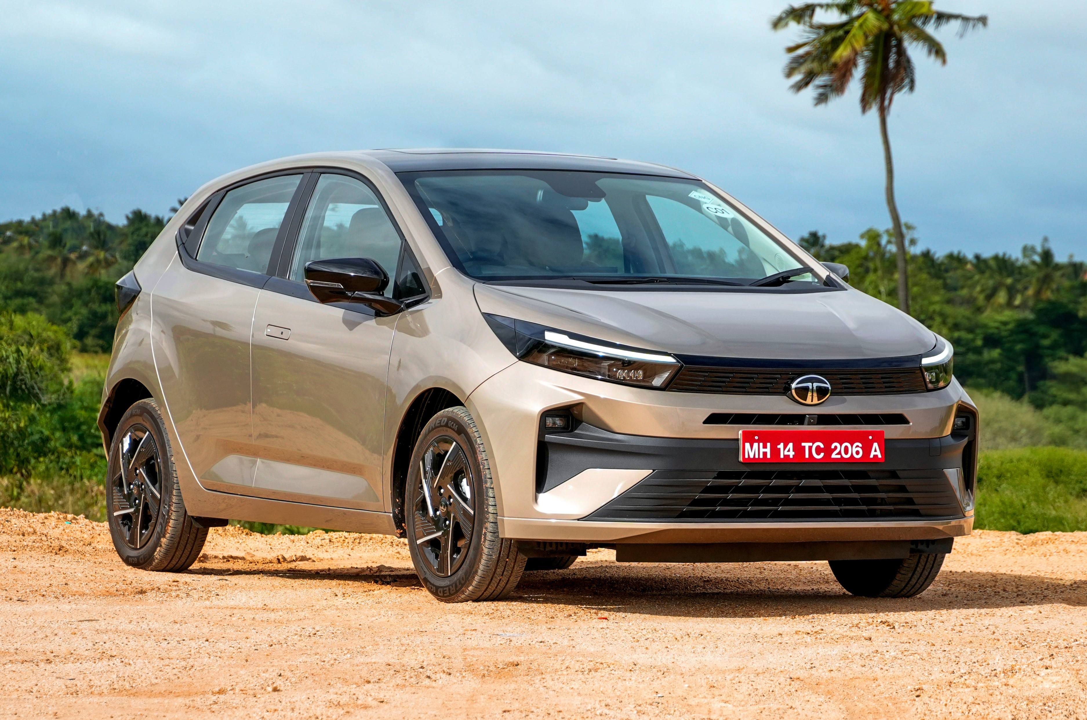 Tata Altroz front three quarter