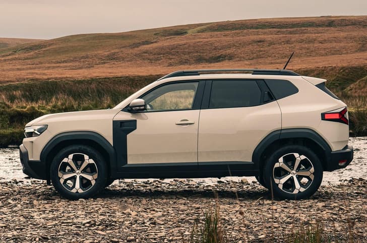 Renault Duster, Bigster hybrid launch within 12 months of petrol model