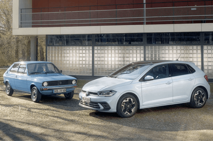 Volkswagen Polo new and old exterior shot