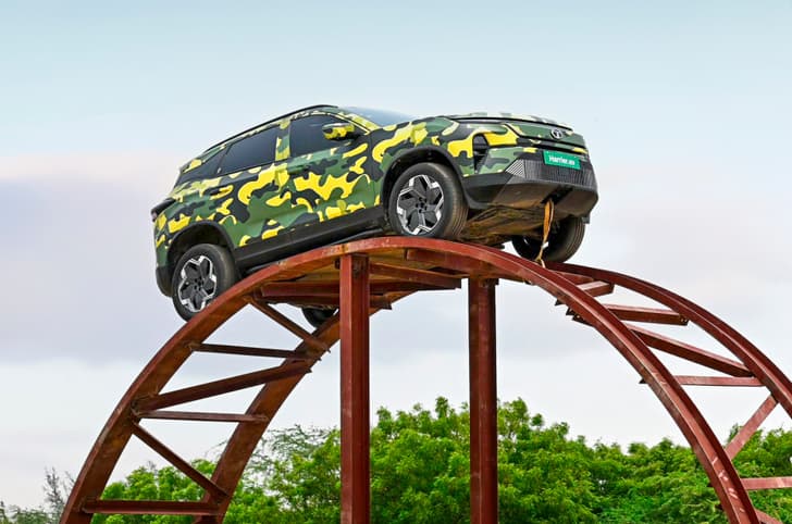 Tata Harrier EV hill ascent 