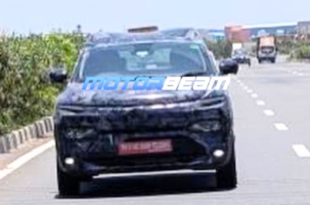 Renault Kiger facelift spied with new design details