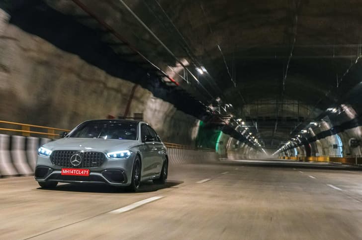 mercedes amg s 63 e performance igatpuri tunnel mumbai nagpur expressway