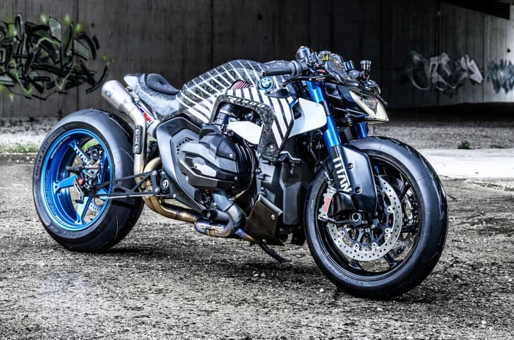 BMW R 1300 R Titan custom dragster pushes the platform’s limits
