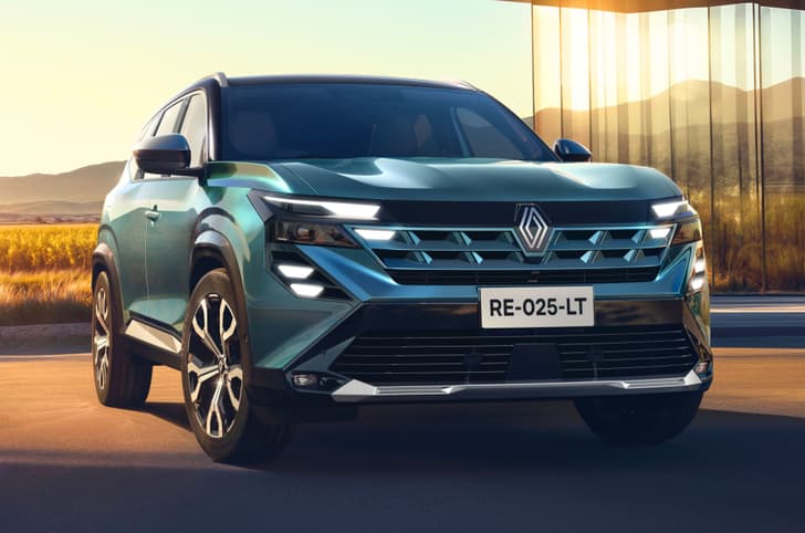 Renault Boreal exterior