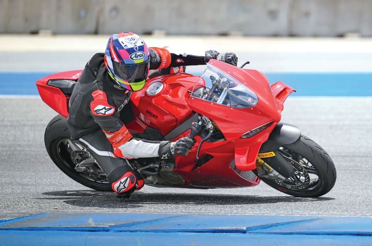 2025 Ducati Panigale V4 S track review