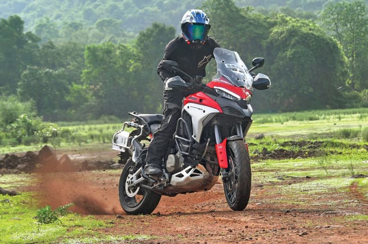 Ducati Multistrada V4 Rally offroad drift
