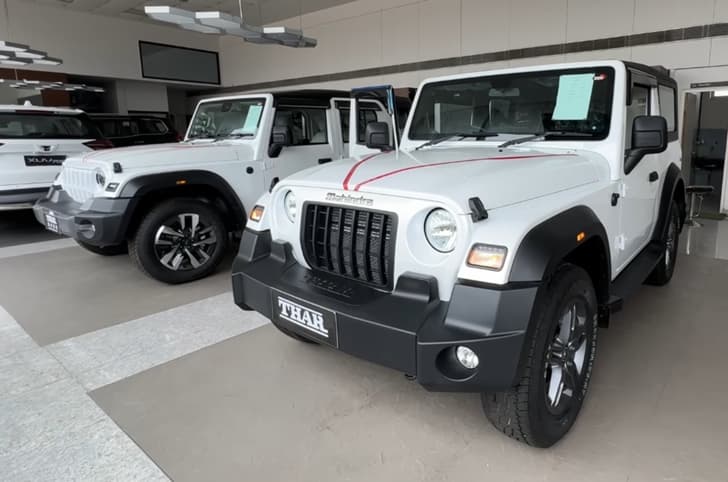 Mahindra Thar and Thar Roxx showroom