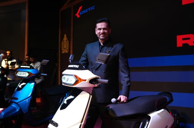 Kinetic wants to be a top 3 electric-2W maker by 2028