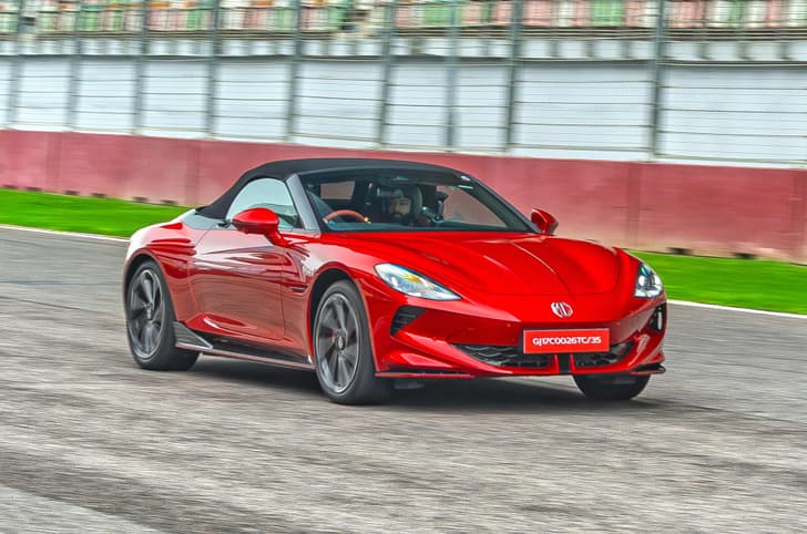 MG Cyberster track drive: Droptop delight