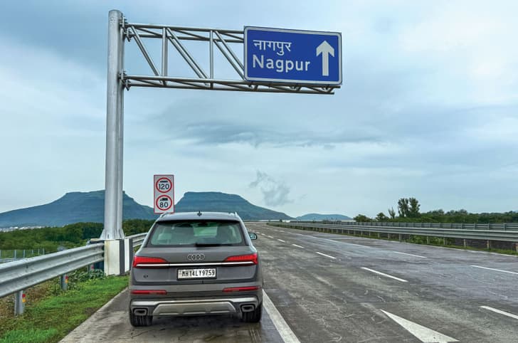 Audi Q7 on highway Audi Q7 on highway