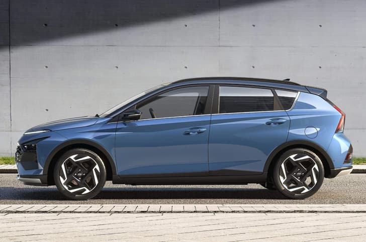 Hyundai Bayon side profile Hyundai Bayon side profile