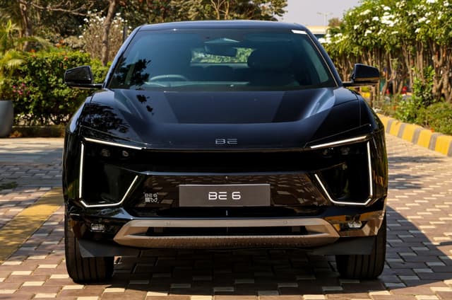 3 reasons to buy the Mahindra BE 6 and 2 not to