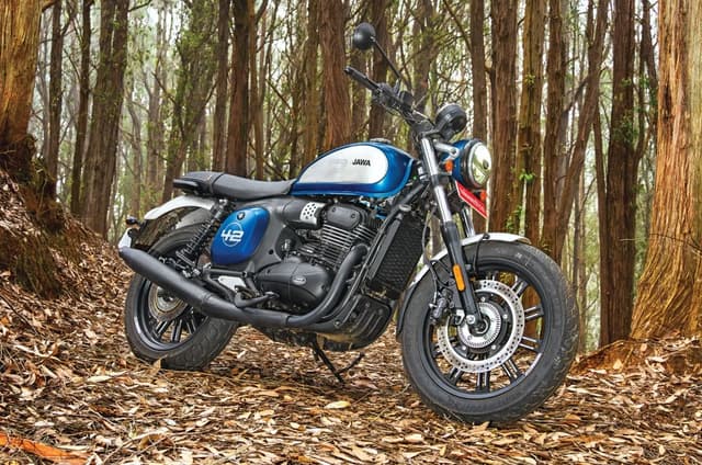 3 reasons to buy Jawa 42 FJ and 2 to skip