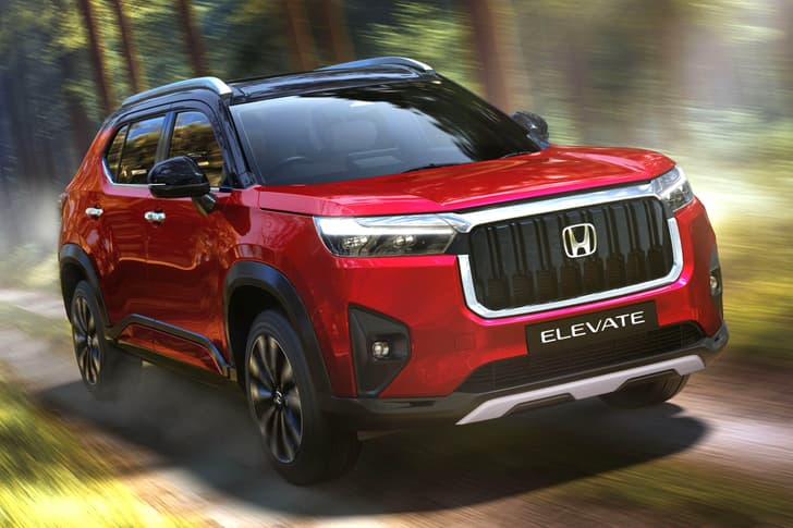 2025 honda elevate update new interior colour grille 2025 honda elevate front three quarter tracking